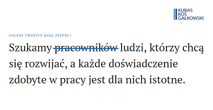 Spotyka się z asystentem administracyjnym
